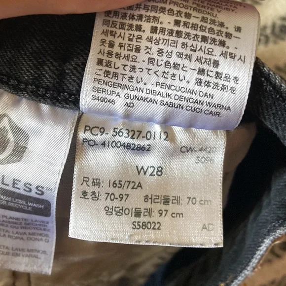 Black denim Levi’s - Picture 4 of 4